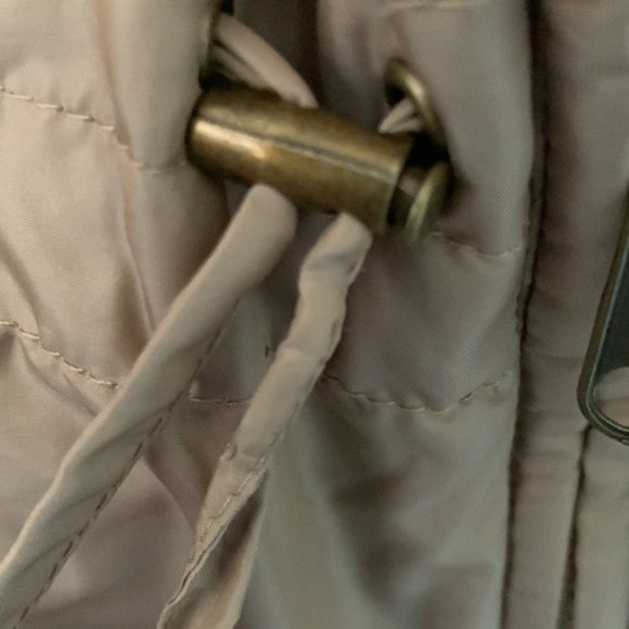 Lightweight reversible brown/beige vest - Picture 5 of 8